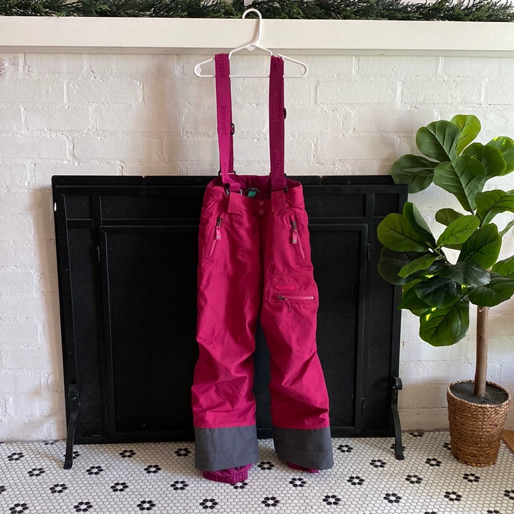 Perfect condition girls Marmot Ski pants with built in suspenders